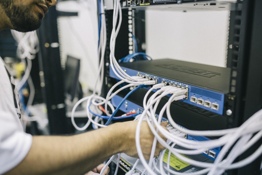 data center engineer